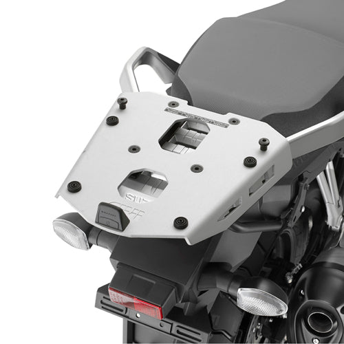 Givi SRA3112 Attacco posteriore in alluminio anodizzato specifico per bauletto MONOKEY (Suzuki)