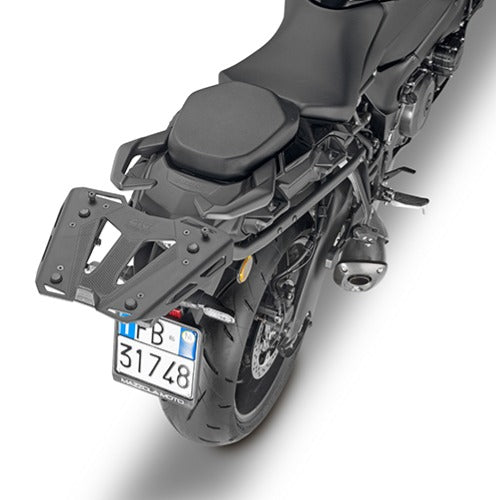 Givi 3121FZ Attacco posteriore specifico per bauletto MONOKEY o MONOLOCK (Suzuki)