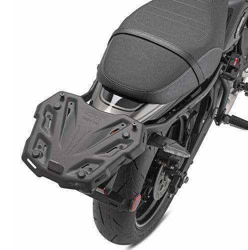 Givi 4131FZ Attacco posteriore specifico per bauletto MONOKEY o MONOLOCK (Kawasaki)