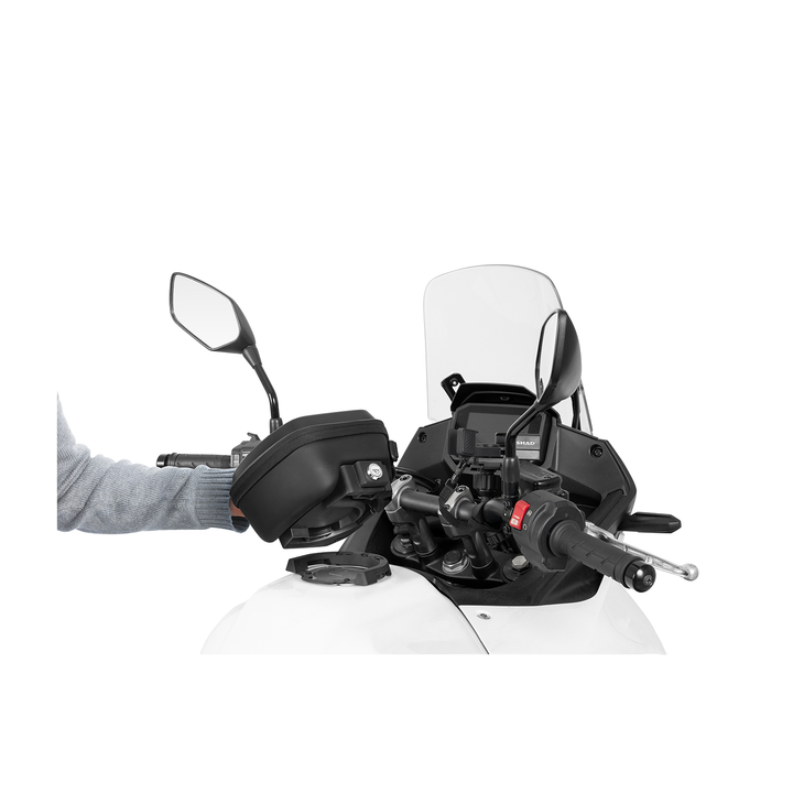 Shad Fissaggio Click System Benelli-Keeway-QJ Motor